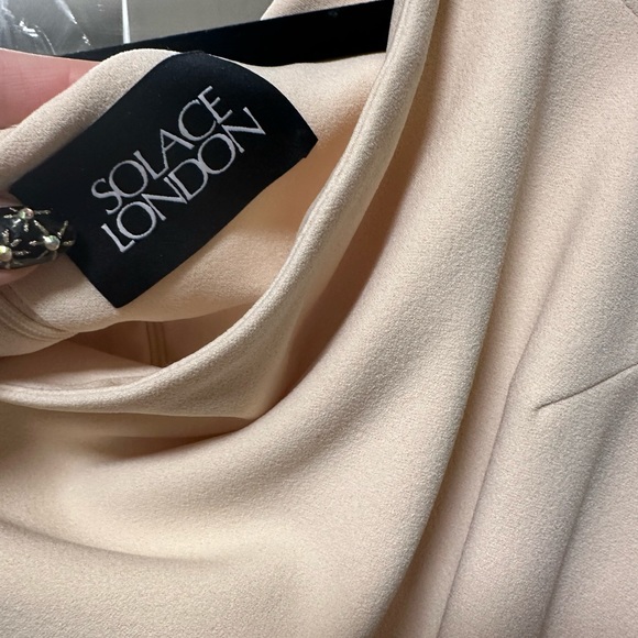 Sold out Lotus dress from Solace London! - Picture 6 of 8